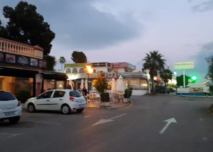 El Paraiso Golf Y Playa Apartment *